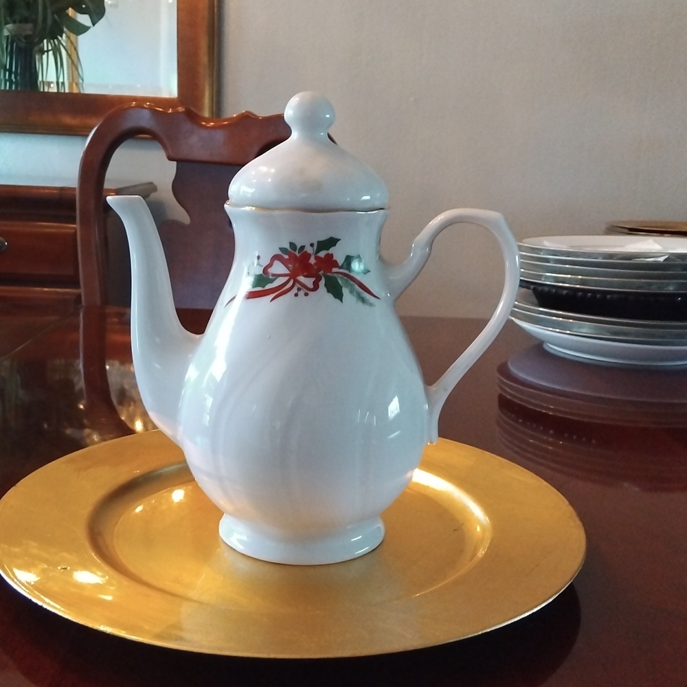 Southington victorian holiday pitcher